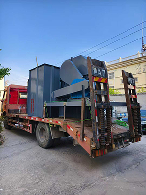 客户定制大型斗式提升机