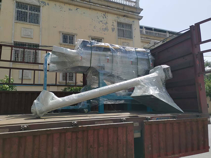 直线筛螺旋输送机发货