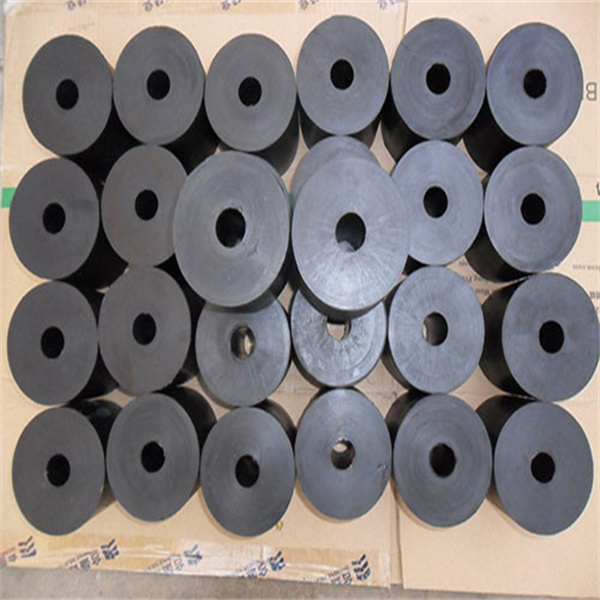 振动筛内喷特氟龙的优点: