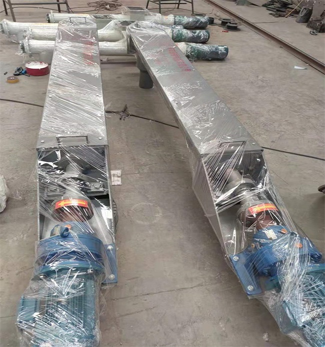 江苏某公司订购的康振机械产品于今日发出